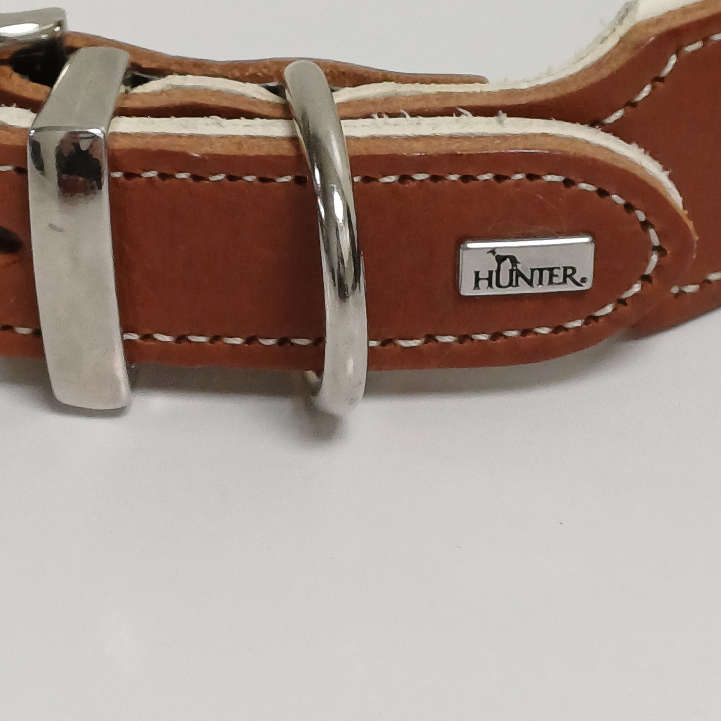 Hunter Virginia Rose - Mjukt nappaläder och robust oxläder med Swarovski-kristaller