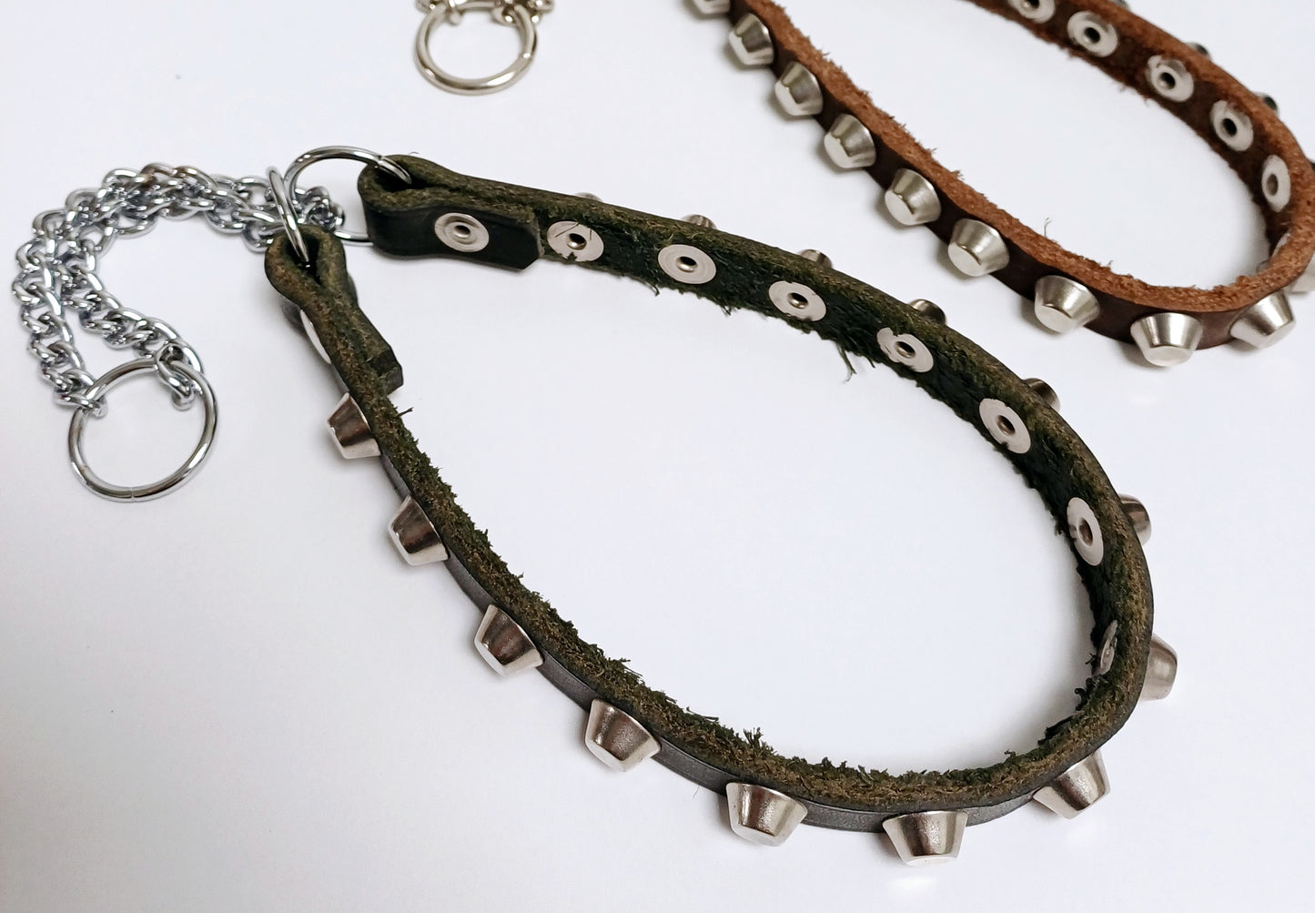 Noble Dog -  Halvstryp Hundhalsband med nitar